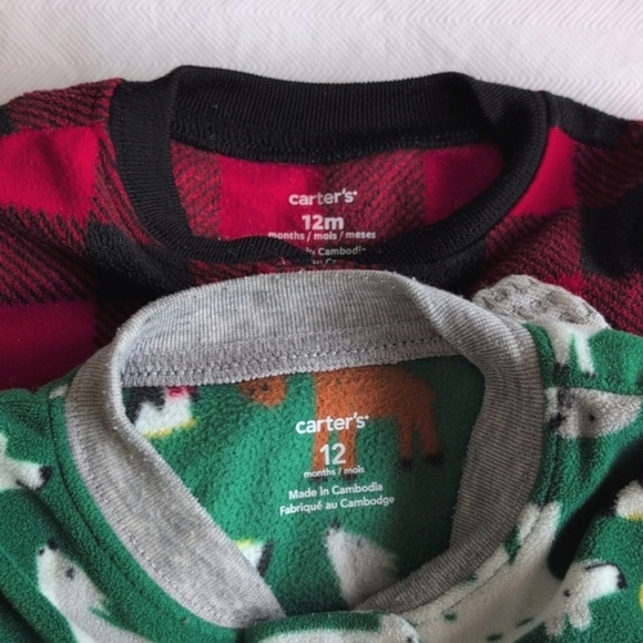 carter's 2-pack winter fleece zipper footie sleeper pajamas bundle 12 months - Picture 2 of 9